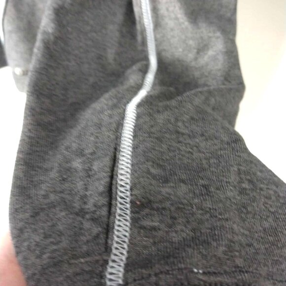 Northface Long Sleeve Shirt with Hood - Picture 3 of 9